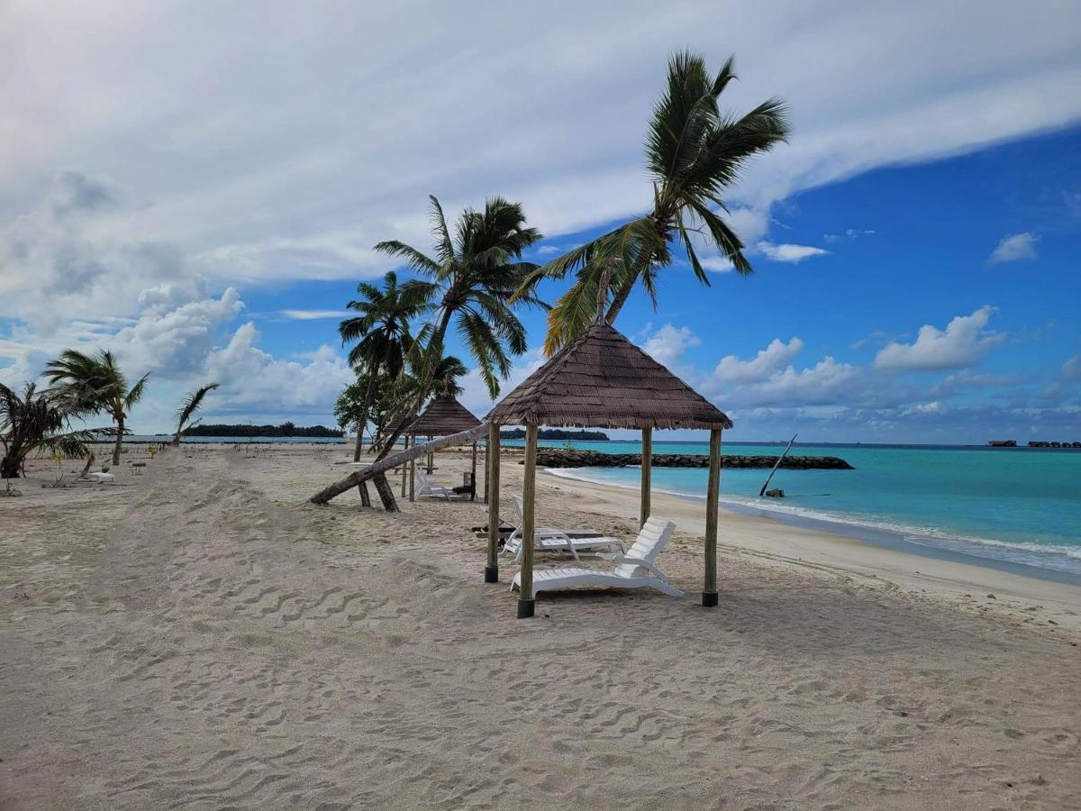 Adroit Beach Inn Guraidhoo  Exterior photo